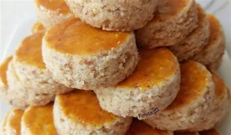 kue-kacang-tanah-Kue-Kacang